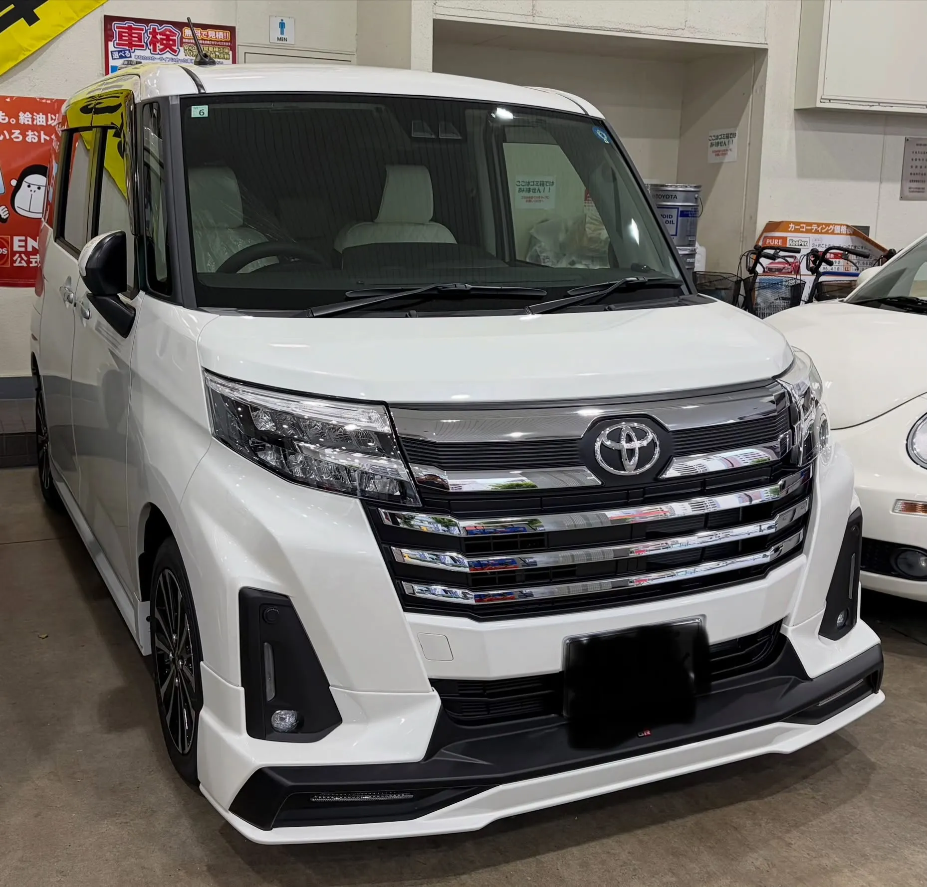 今回施工させて頂いたお車はトヨタルーミーです!✨